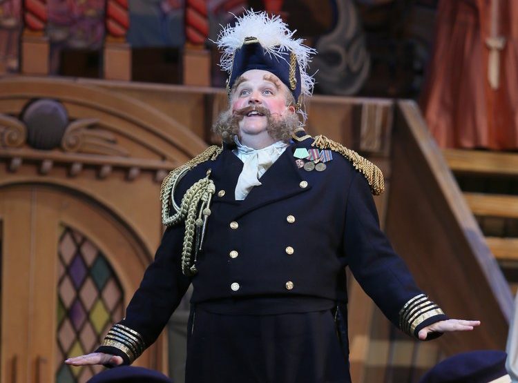 HMS Pinafore - Vancouver Opera