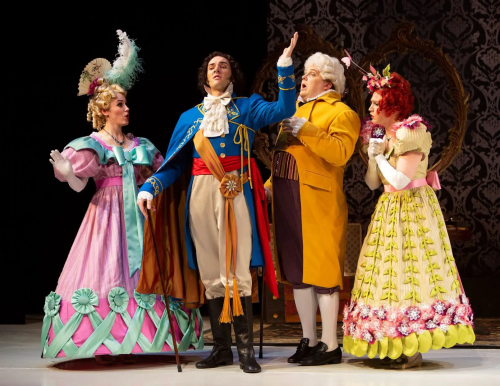 Vancouver Opera - La Cenerentola (2019)